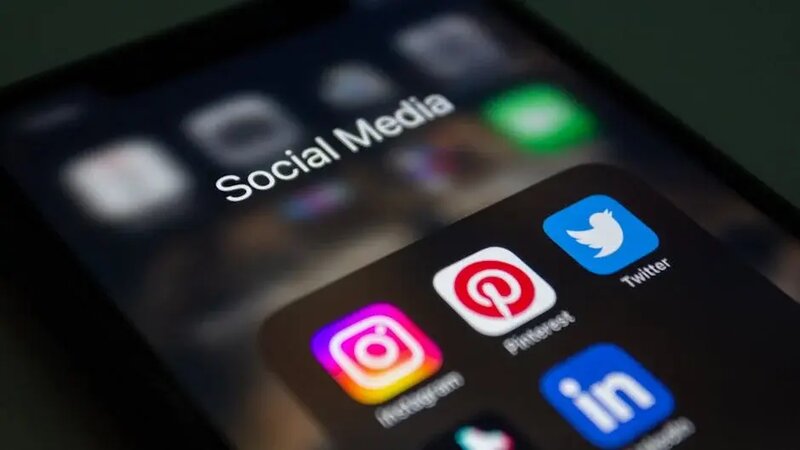 Instagram beperkt bereik van niet-gelabelde AI-profielen