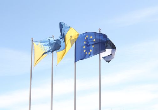 EU verlengt uitzondering: chat‑berichten mogen weer gescand worden op kindermisbruik