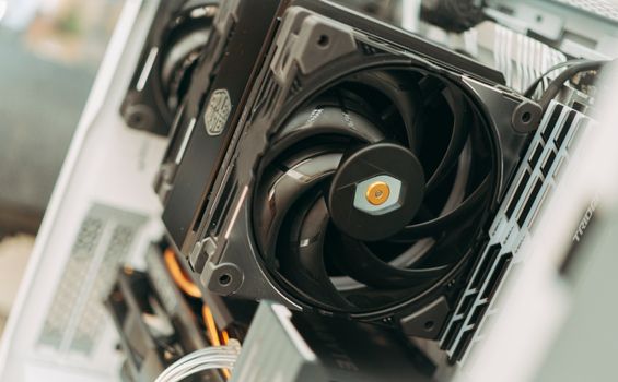 Noctua komt met zwarte AIO-waterkoelers