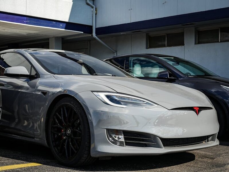Tesla Full Self-Driving nu ook in België toegestaan
