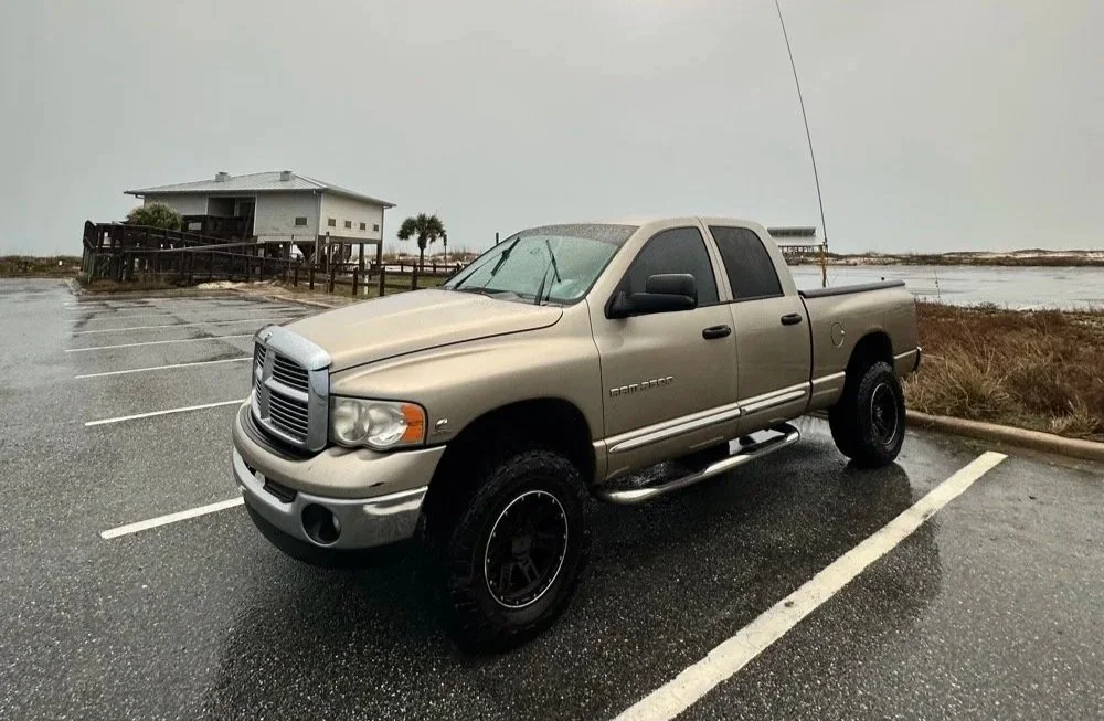 Activating a POTA park at the Gulf of America…in the rain.