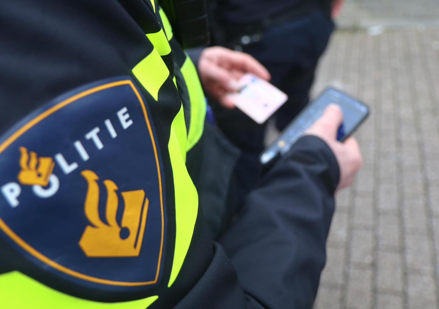 Verdachte in auto‑inbraak Dordrecht gearresteerd op Mijlweg