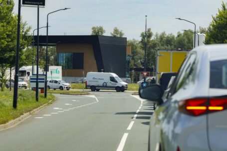 Wegafsluitingen leiden tot veel extra verkeer in Dordtse Kil III en Distripark