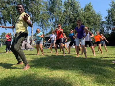 Spelen, dansen en knutselen: het kan tijdens de gratis Dordtse Buurtcamping