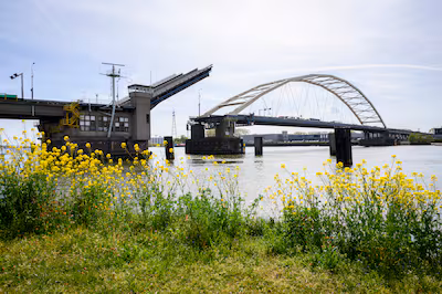 Vragen over de sluiting van de Papendrechtsebrug? Stel ze aan onze verslaggever