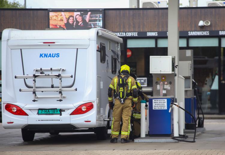 Tankstation aan Rijksstraatweg tijdelijk ontruimd na incident