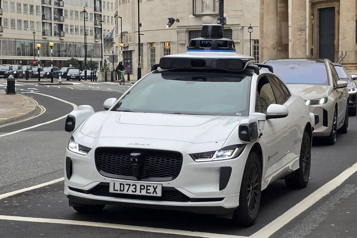 Een nieuw probleem met robotaxi's steekt de kop op: slapende passagiers