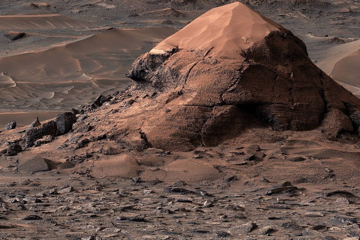 De Marsrover Curiosity blijft ontdekkingen doen, maar begint wel af te takelen