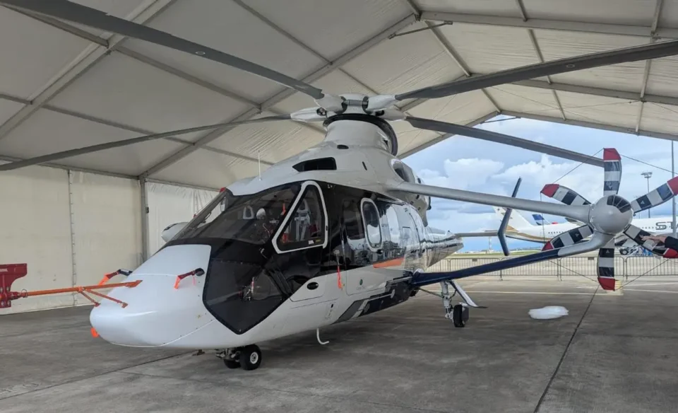 Een vliegtuig én helikopter? Dit innovatieve ontwerp overtreft alle verwachtingen