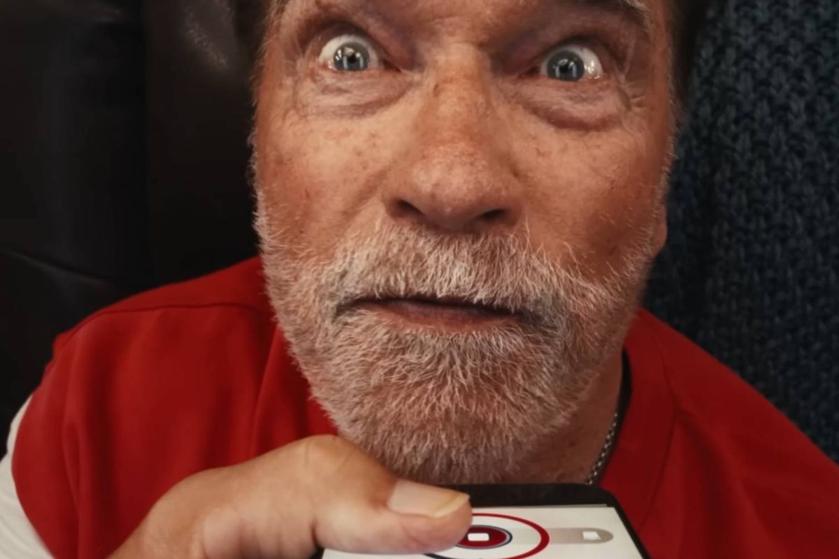 Arnold Schwarzenegger zit in een game en de trailer is moeilijk om naar te kijken